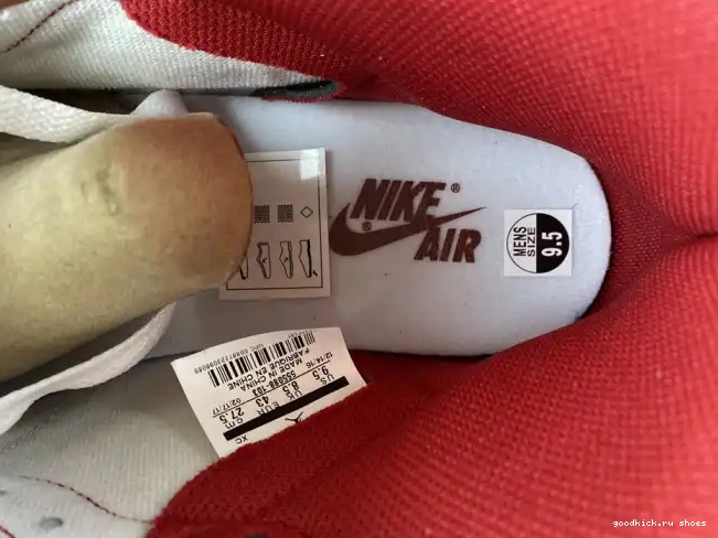 Cheap (2017) Metallic 555088-103 Retro 1 Jordan Air Red 0421